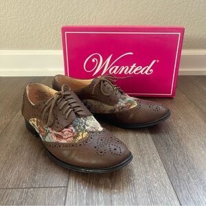 Wanted Women’s Tapestry Oxfords